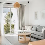 Terra Apartment *