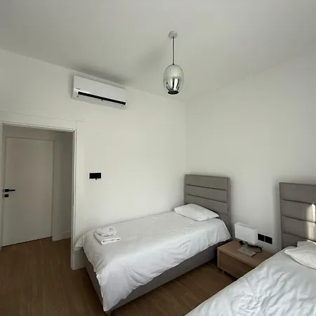 Terra Apartment *