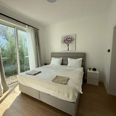 Terra Apartment Elea